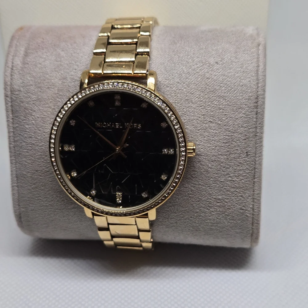 Michael Kors Gold Women Watch - Picture 7 of 16
